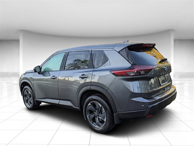 2026 Nissan Rogue SV photo 2