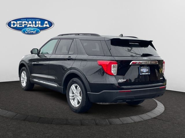 2022 Ford Explorer XLT photo 3