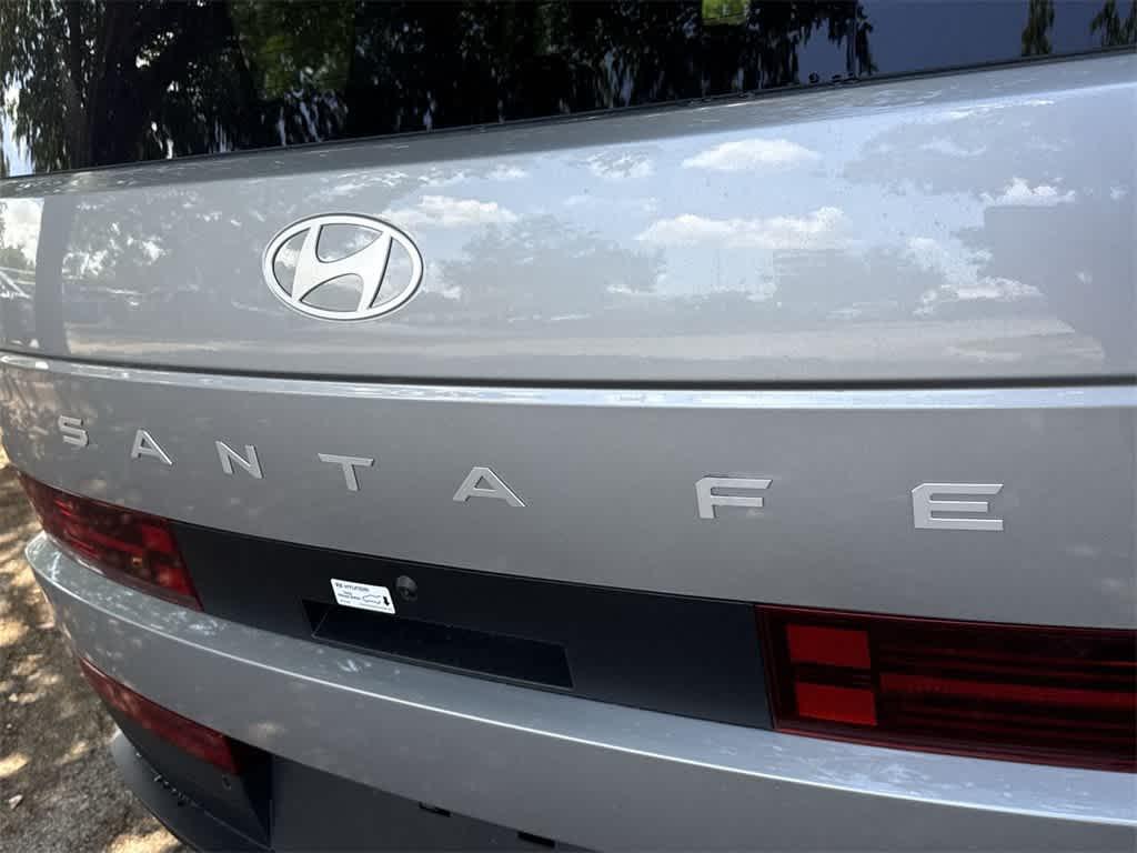 2026 Hyundai Santa Fe SE photo 9
