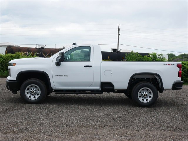 2025 Chevrolet Silverado 3500HD photo 3
