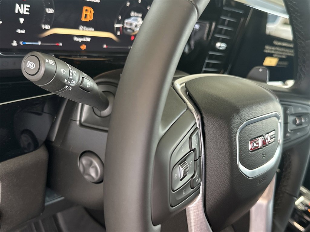 2026 Gmc Sierra 1500 SLT photo 13