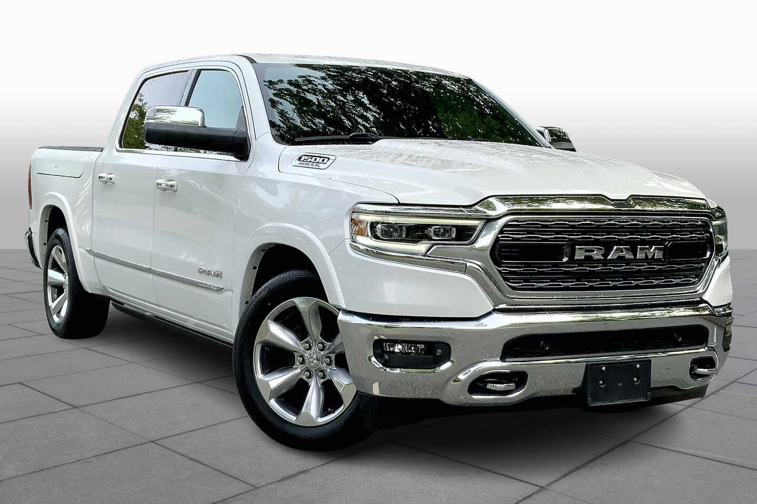 2020 Ram 1500 Limited photo 2