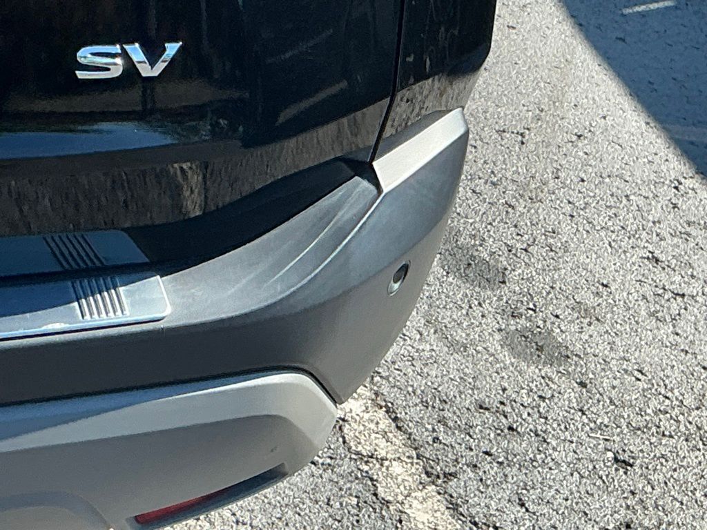 2021 Nissan Rogue SV photo 4