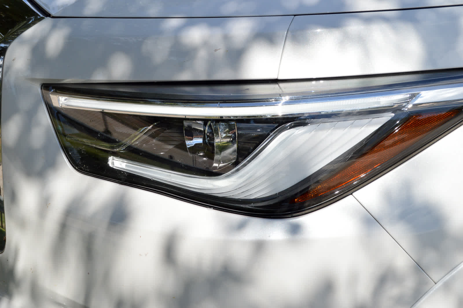 2022 Infiniti QX80 Sensory photo 7