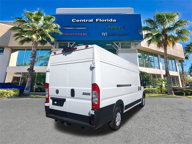 2025 Ram ProMaster 3500 photo 4