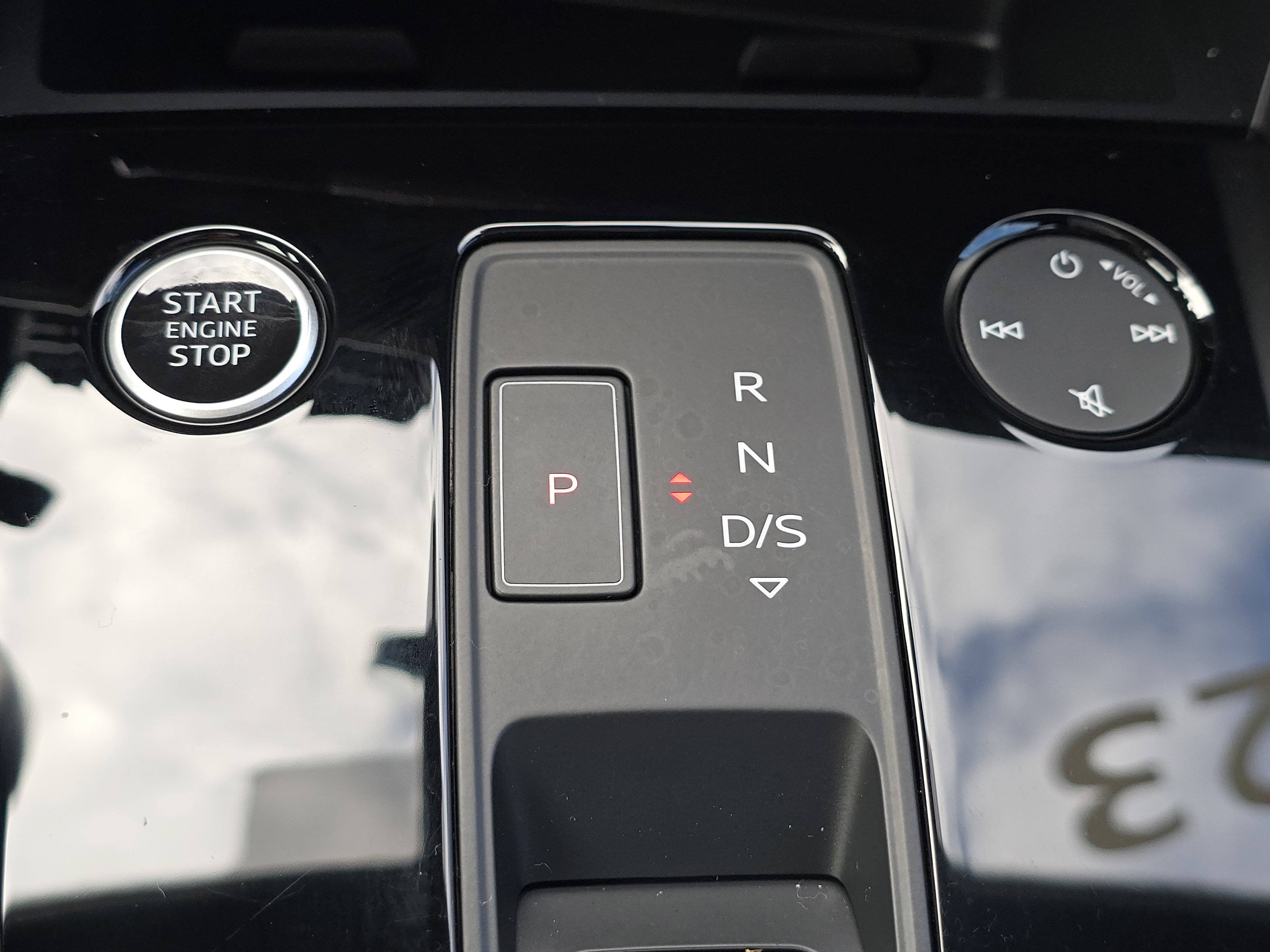 2023 Audi A3 Quattro Premium photo 5