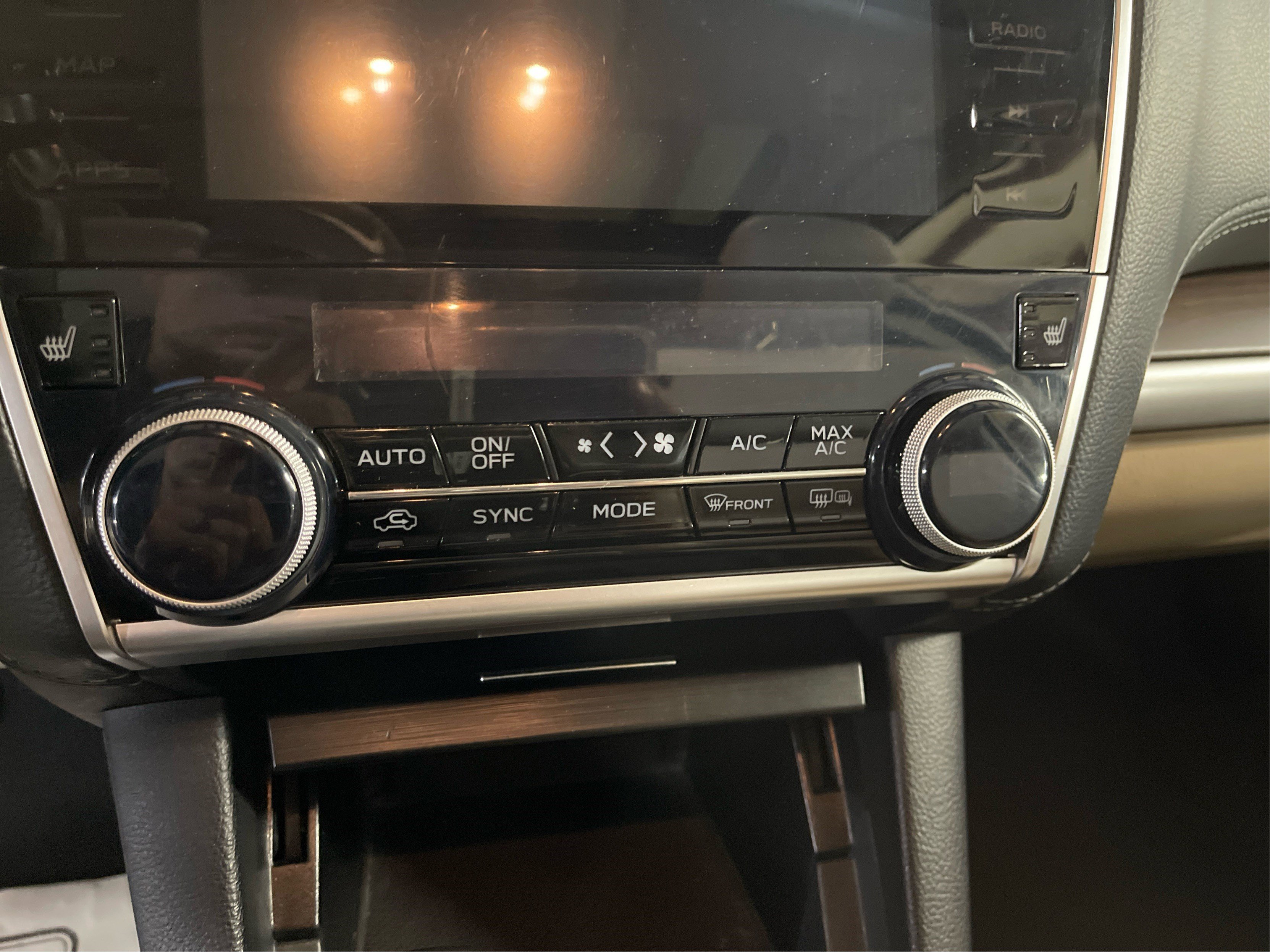 2018 Subaru Outback Limited photo 17