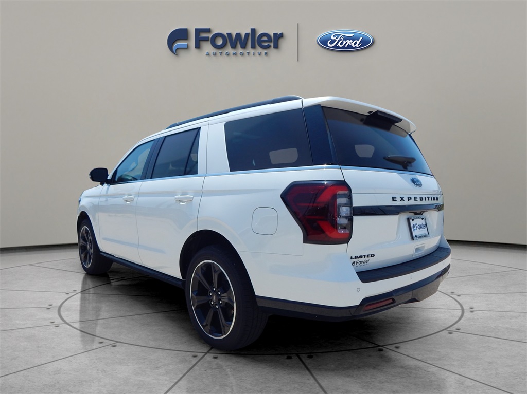2024 Ford Expedition Limited photo 4