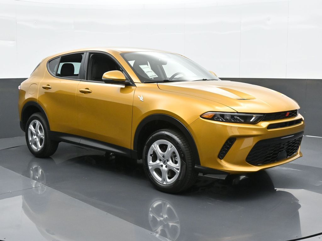 2024 Dodge Hornet GT photo 8