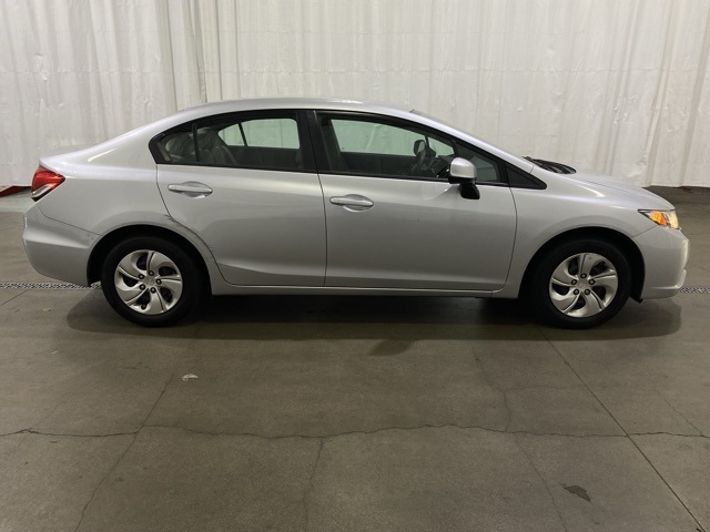 Used 2013 Honda Civic LX with VIN 2HGFB2F5XDH544236 for sale in Grants Pass, OR