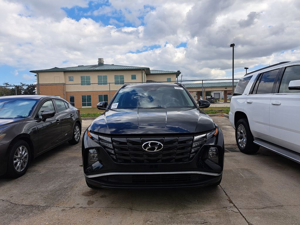 2022 Hyundai Tucson SEL Convenience photo 2