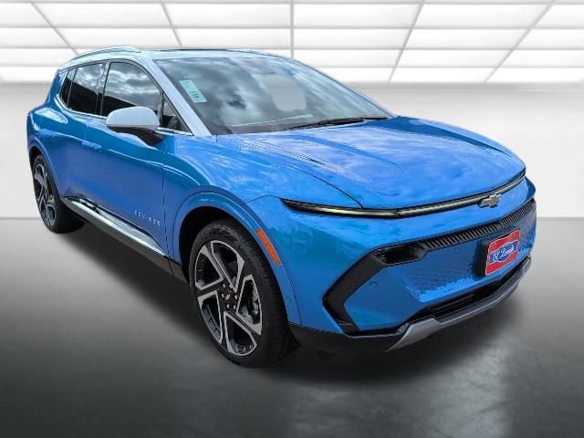 2026 Chevrolet Equinox EV 2LT's photo