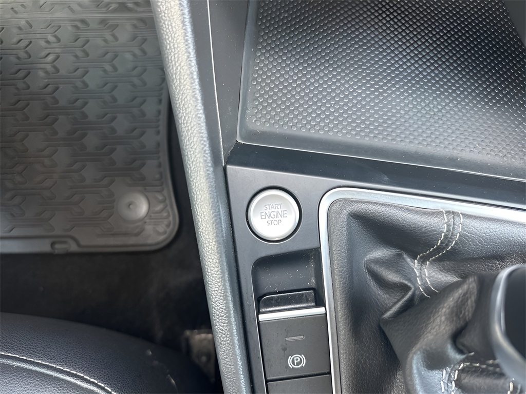 2024 Volkswagen Jetta 1.5T SE photo 19