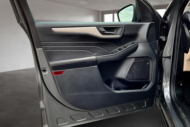 2022 Ford Escape SE photo 21