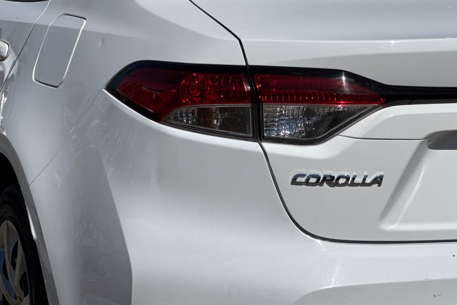 2022 Toyota Corolla LE photo 22