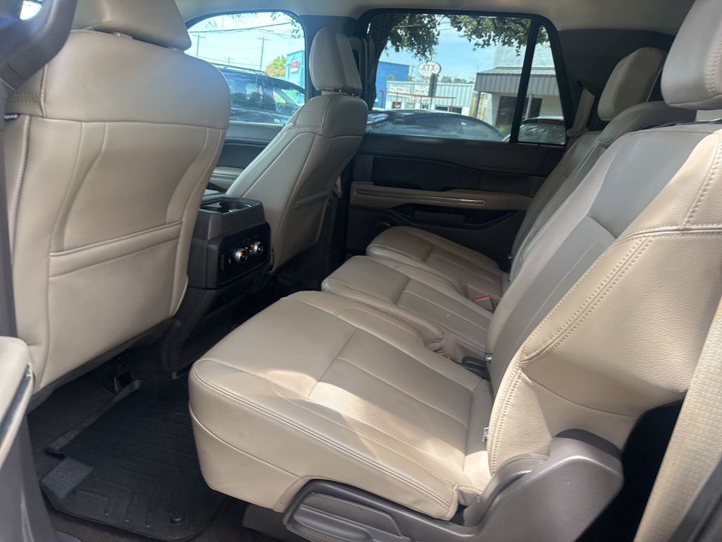 2021 Ford Expedition MAX XLT photo 20