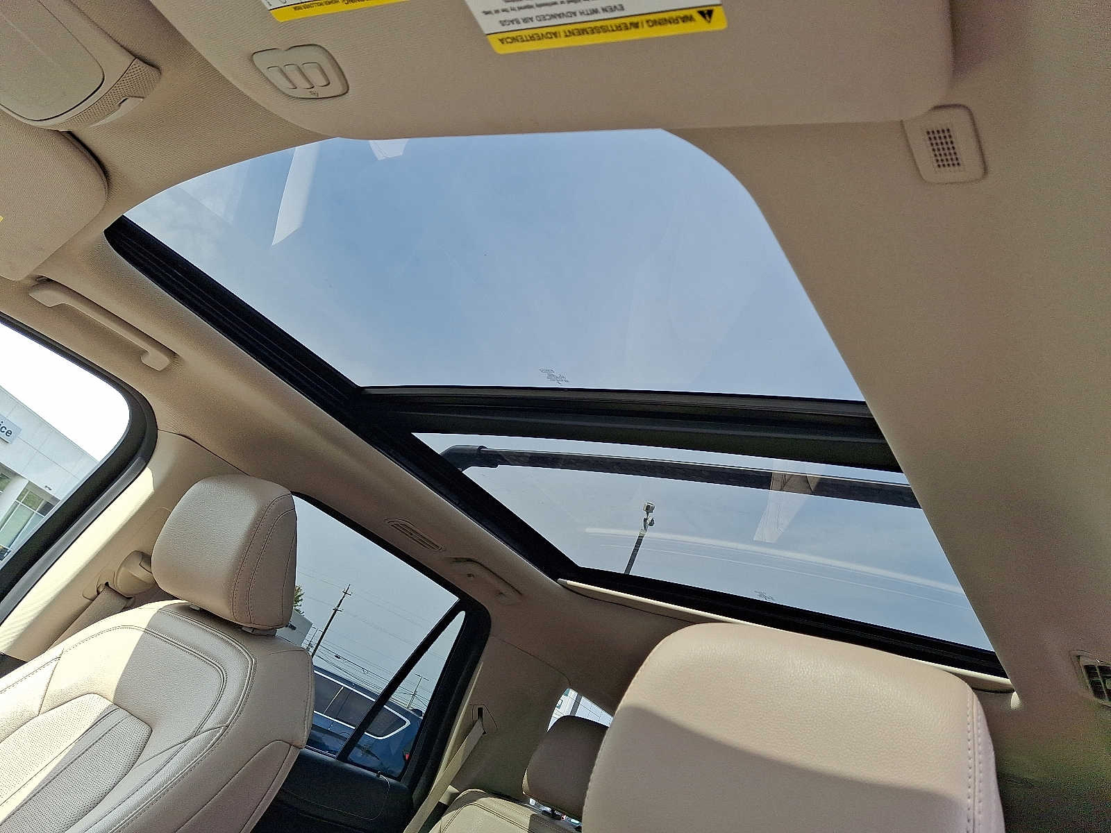 2024 Ford Expedition Limited photo 16