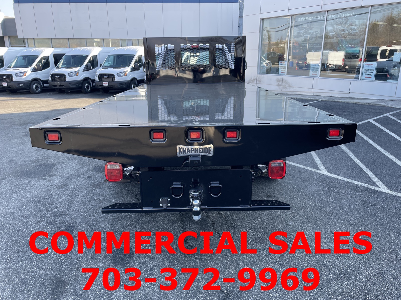 2024 Ford F-600 photo 4