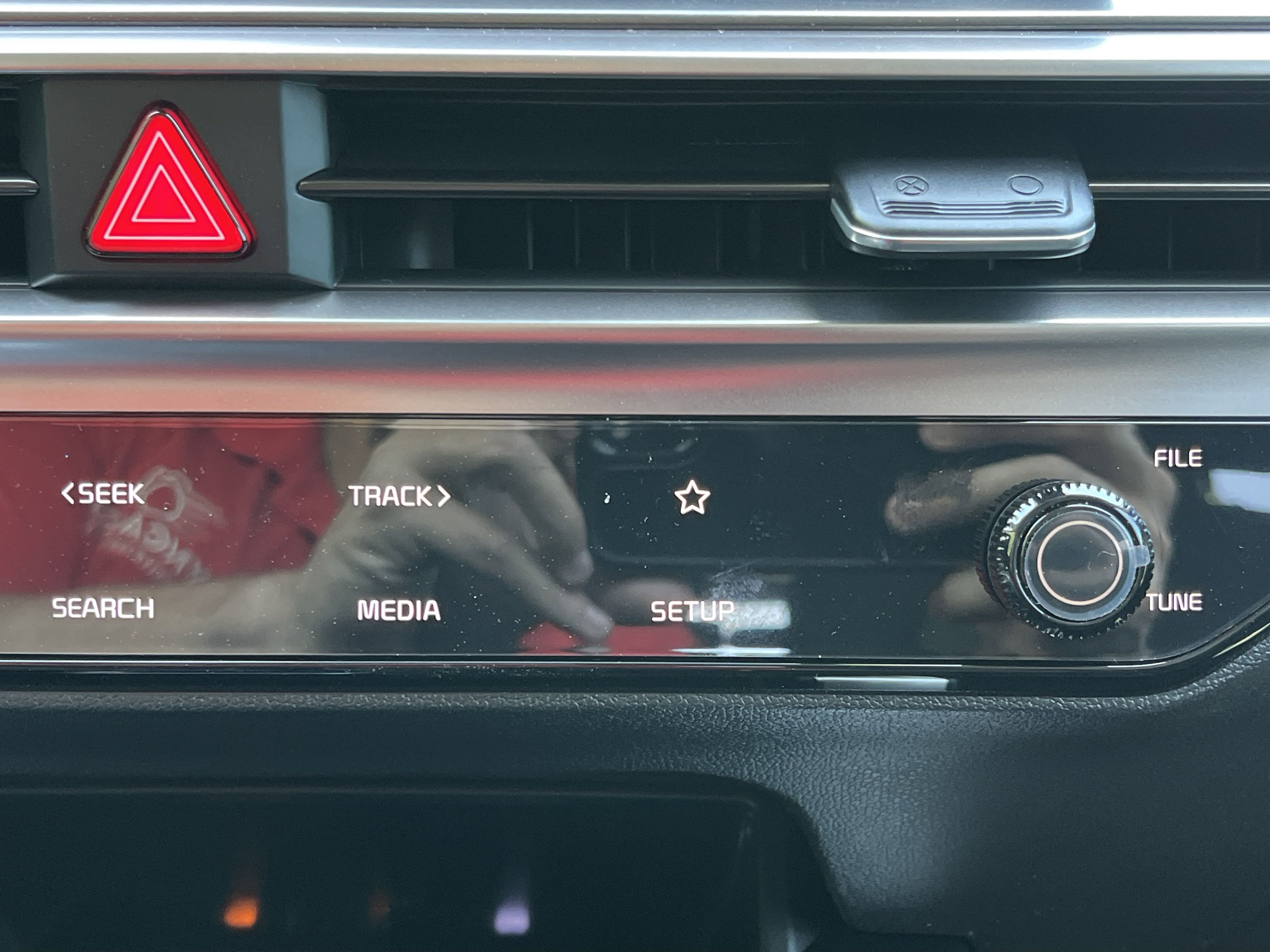 2025 Kia Sorento LX photo 5