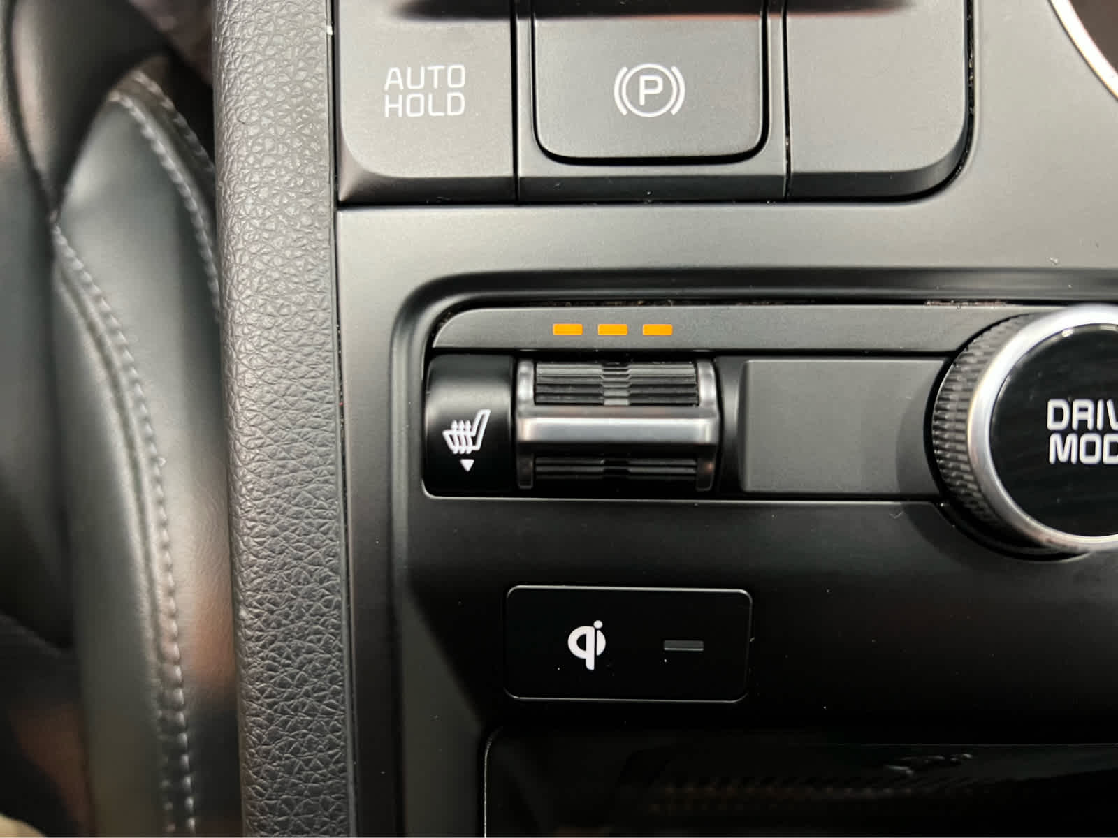 2024 Kia K5 GT-Line photo 2
