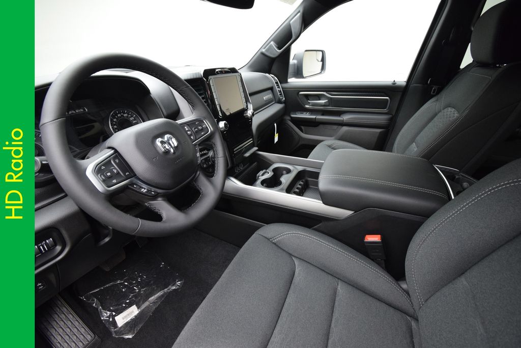 2025 Ram 1500 Big Horn Lone Star photo 6