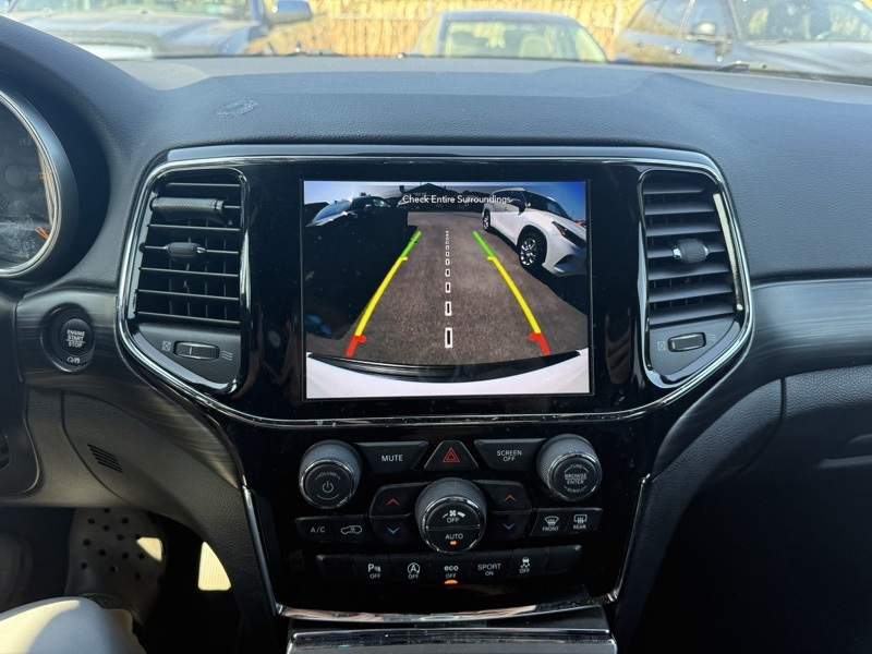 2019 Jeep Grand Cherokee Altitude photo 12