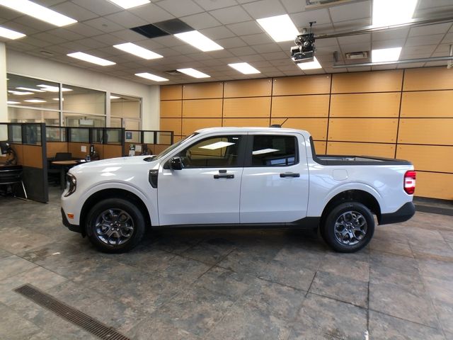 2025 Ford Maverick XLT photo 3