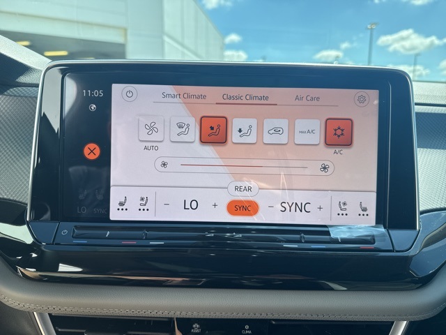 2025 Volkswagen Atlas Peak Edition SE photo 16