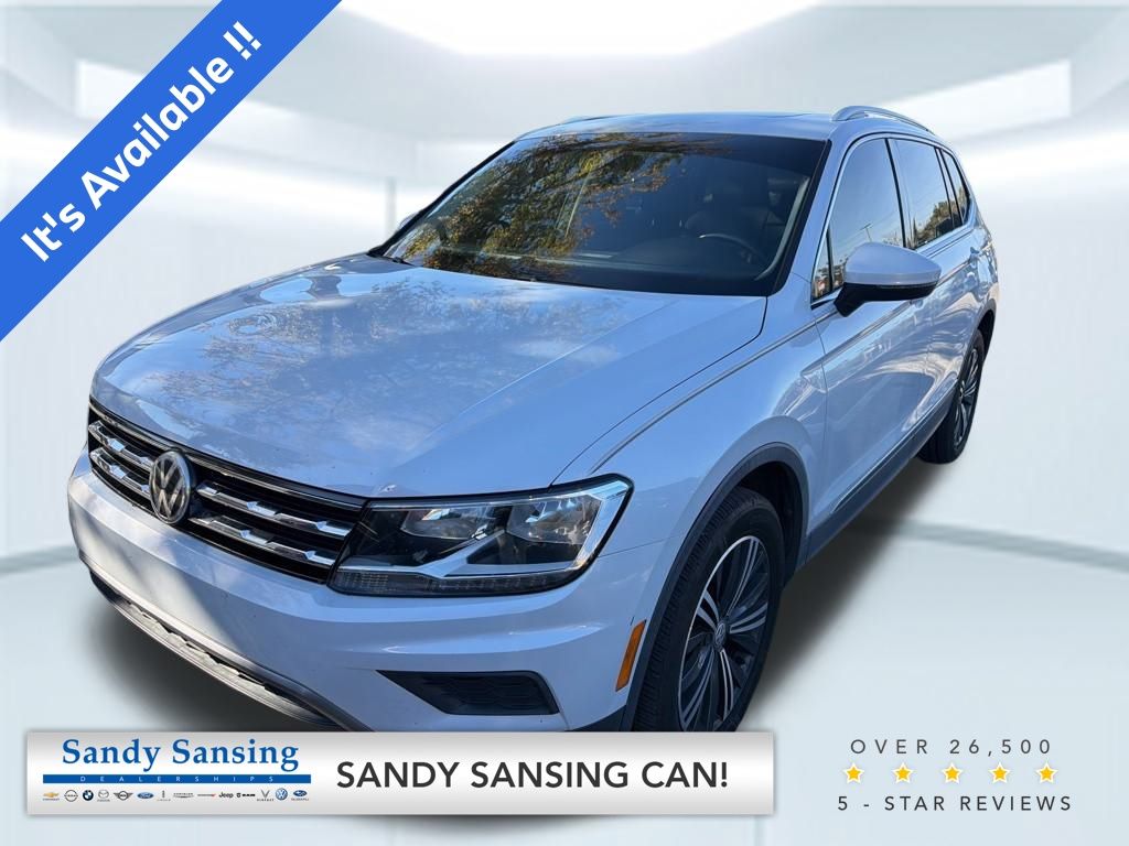2018 Volkswagen Tiguan SEL's photo