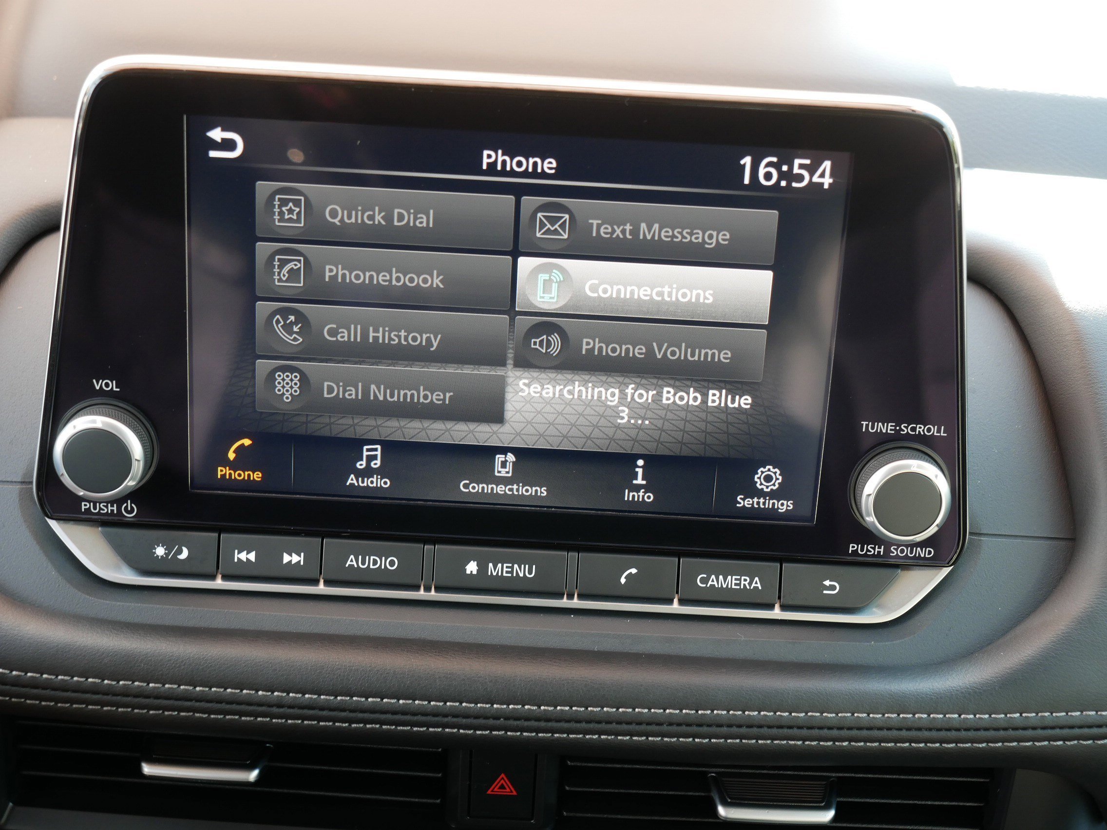 2025 Nissan Rogue SV photo 26