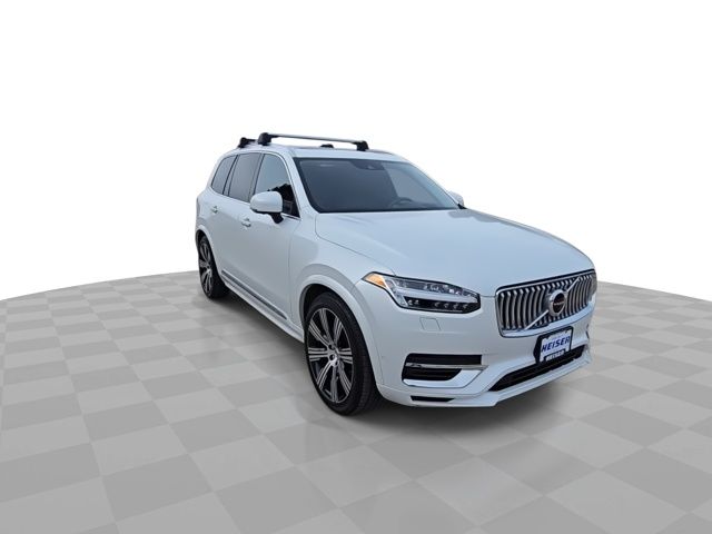 2022 Volvo XC90 Recharge T8 Inscription photo 2