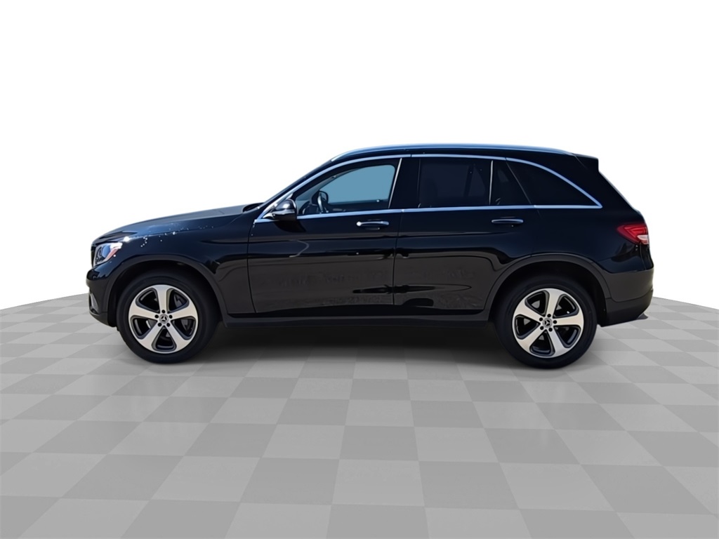 2018 Mercedes Benz GLC 300 4MATIC photo 4