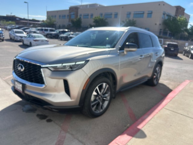 Used 2024 Warm Titanium INFINITI LUXE image 1
