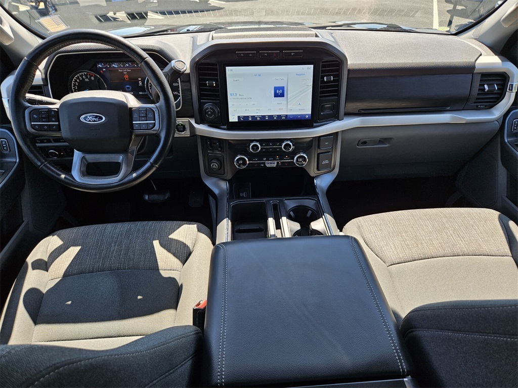 2021 Ford F-150 XLT photo 8