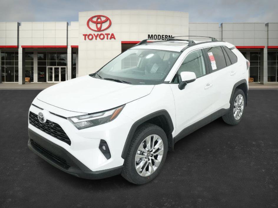 2025 Toyota RAV4 XLE Premium's photo