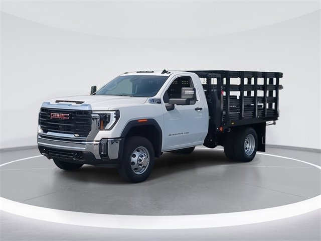 2025 GMC Sierra 3500HD Pro's photo