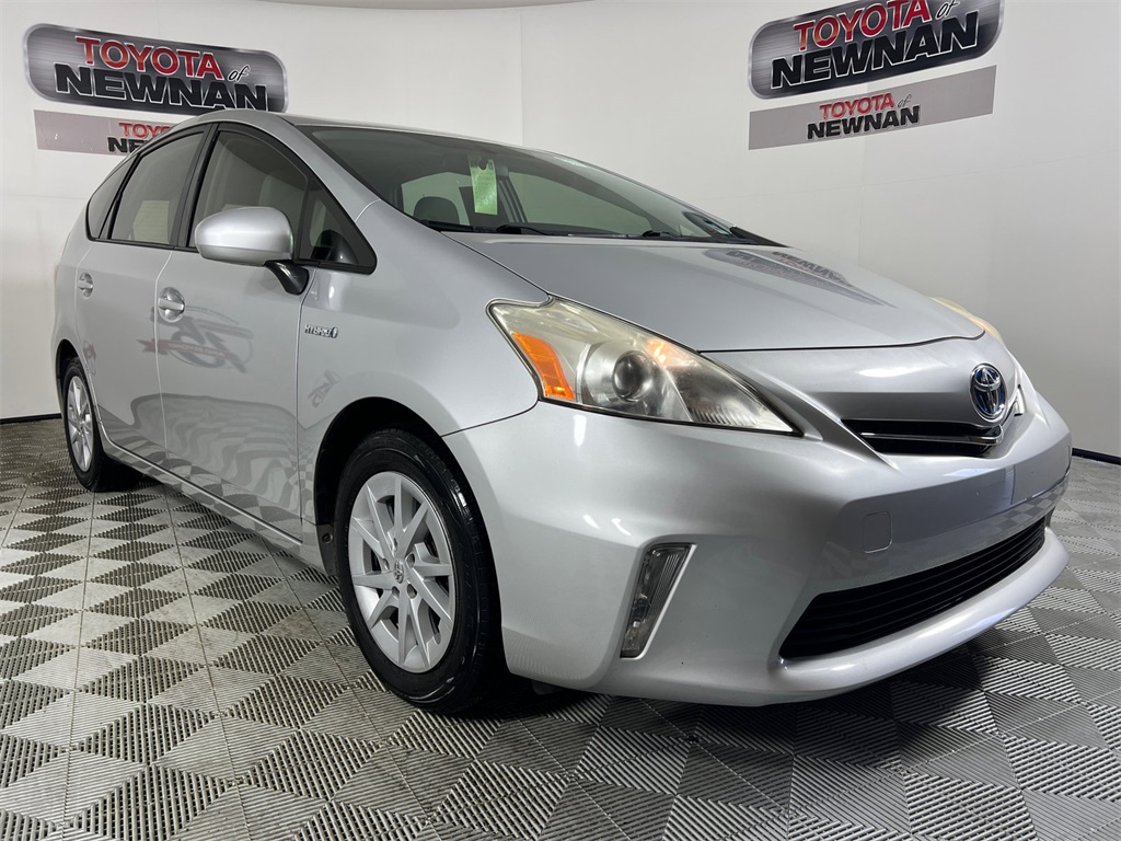 2013 Toyota Prius v Three