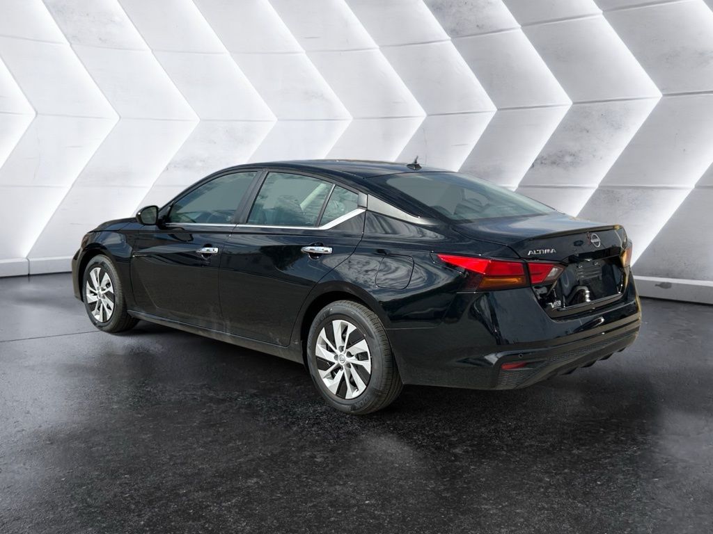 2025 Nissan Altima 2.5 S photo 6