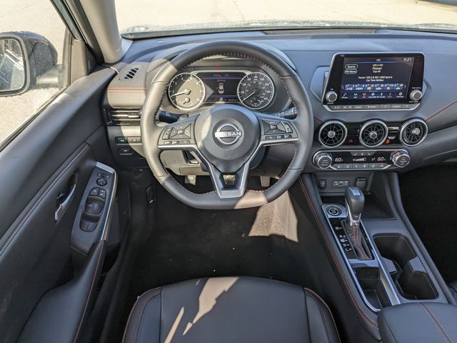 2025 Nissan Sentra SR photo 14