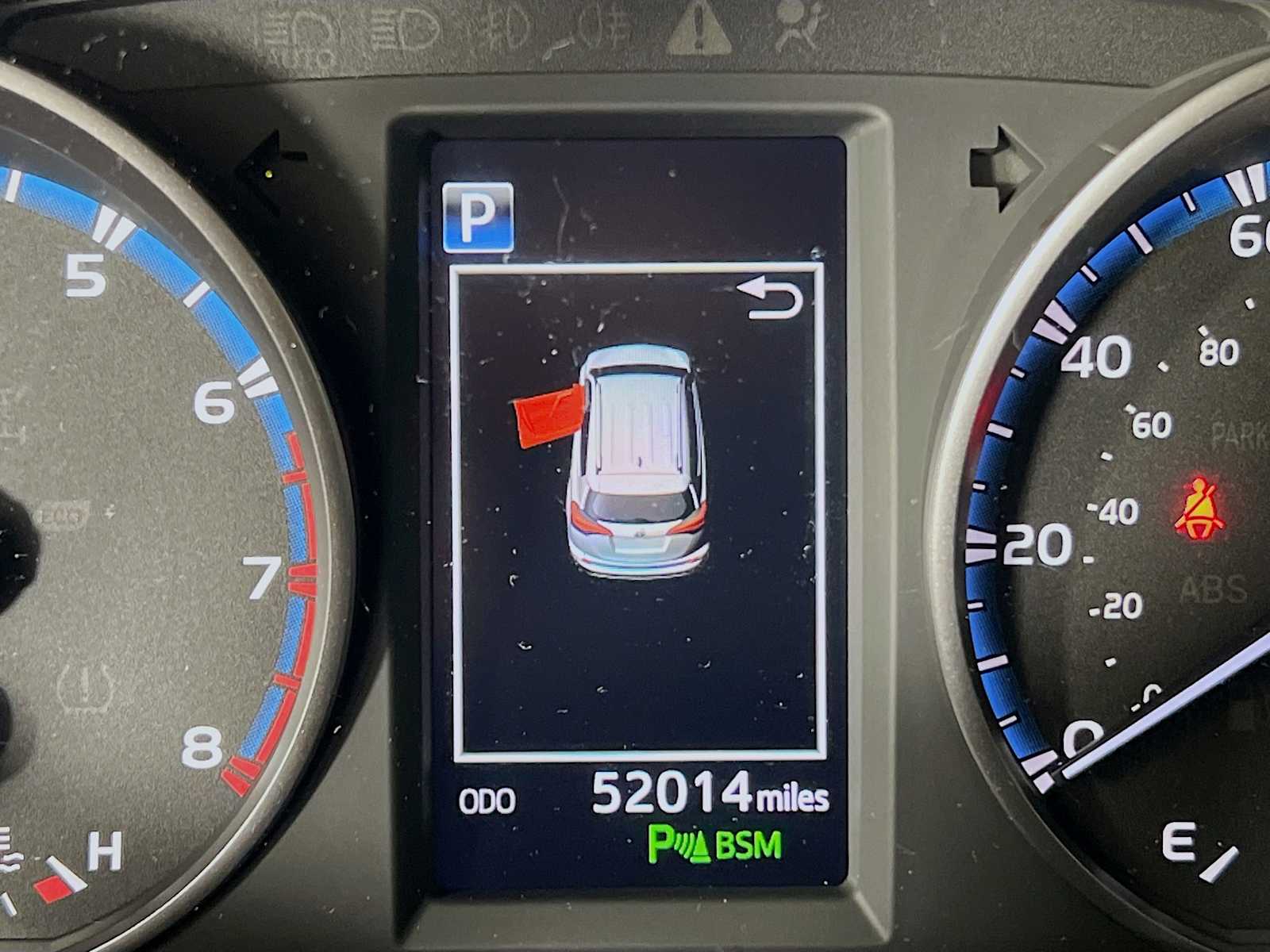 2018 Toyota RAV4 XLE photo 10