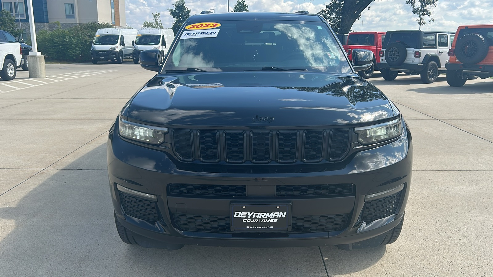2023 Jeep Grand Cherokee Limited photo 8