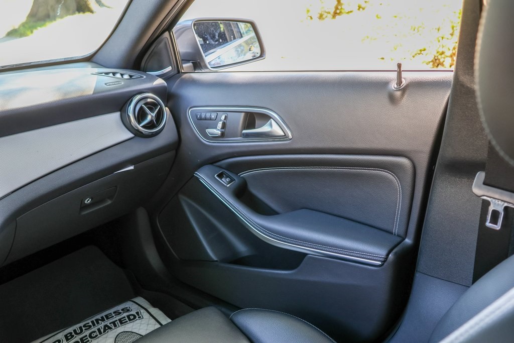 2019 Mercedes Benz GLA 250 4MATIC photo 14