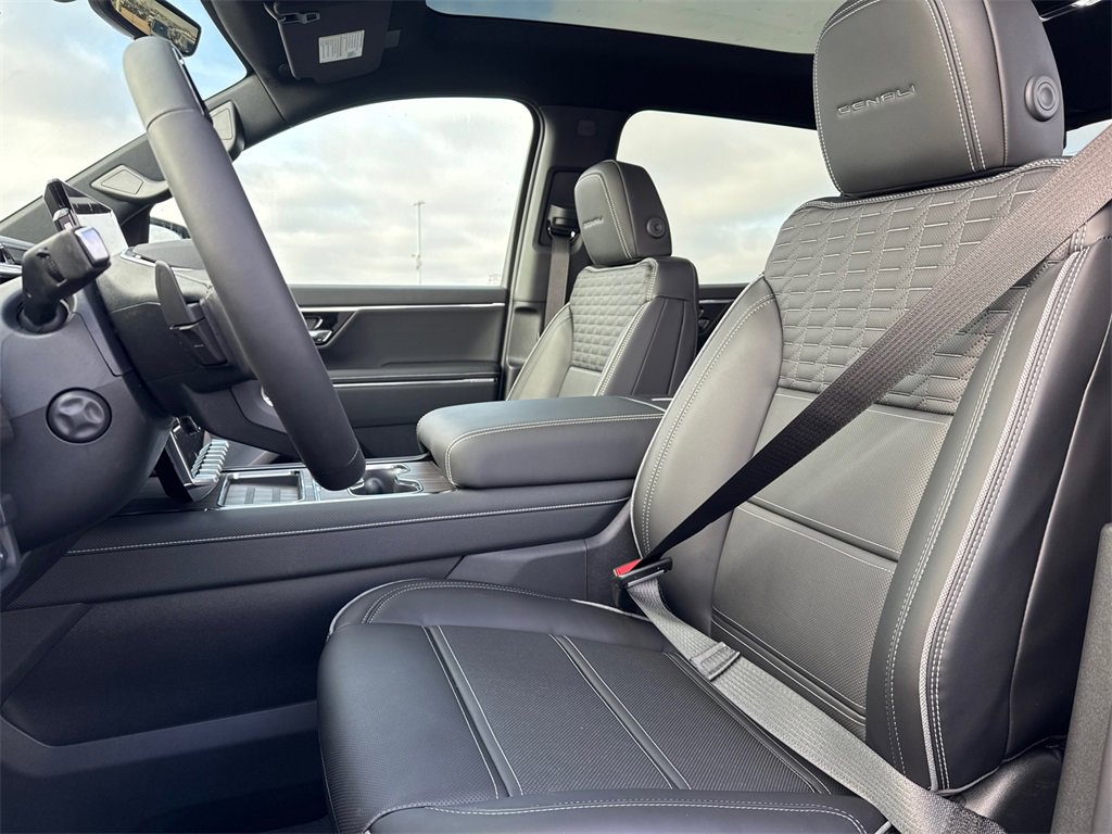 2025 Gmc Sierra EV Denali photo 15