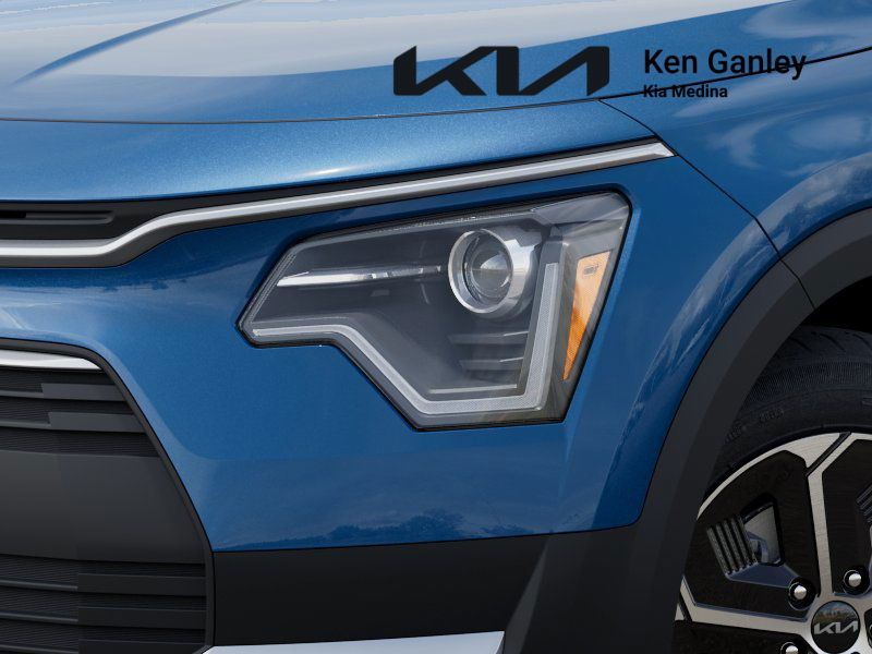 2025 Kia Niro EX photo 4