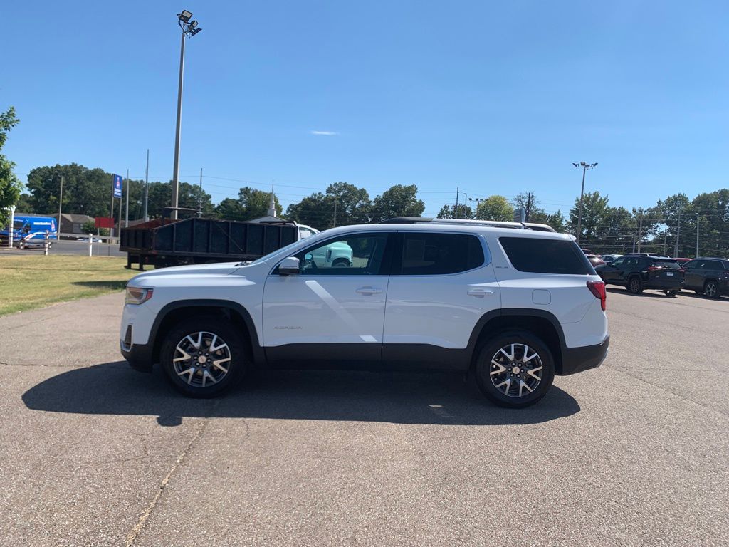 2021 Gmc Acadia SLE photo 4