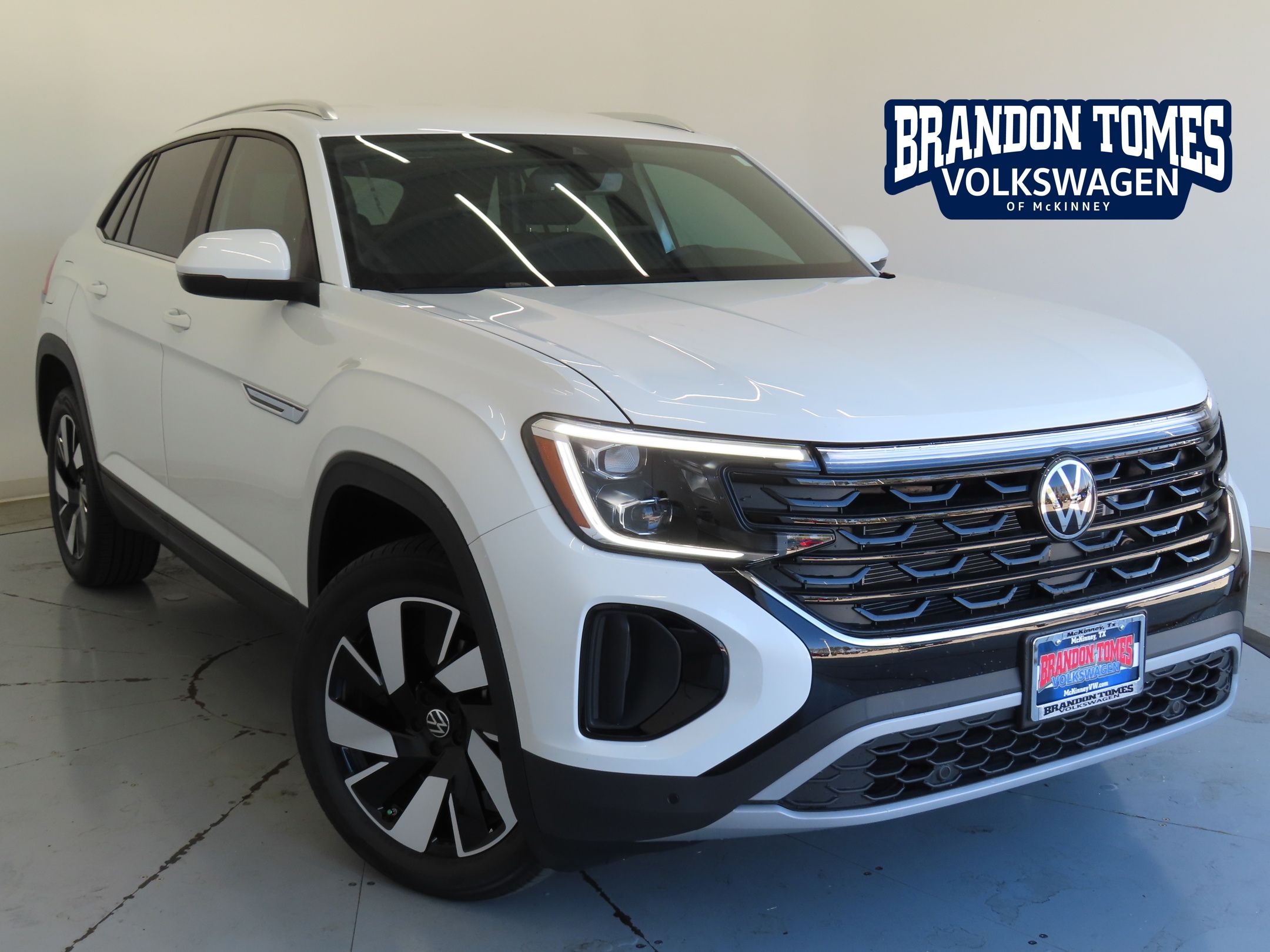 2026 Volkswagen Atlas Cross Sport SE w/Tech's photo