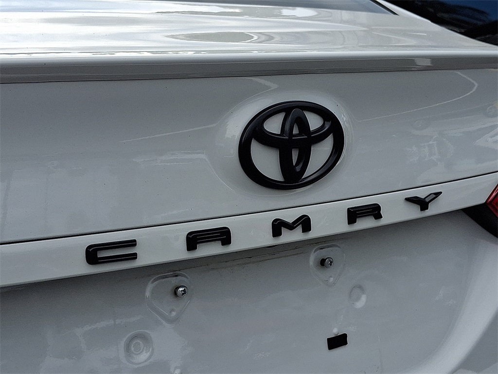 2023 Toyota Camry XSE photo 29