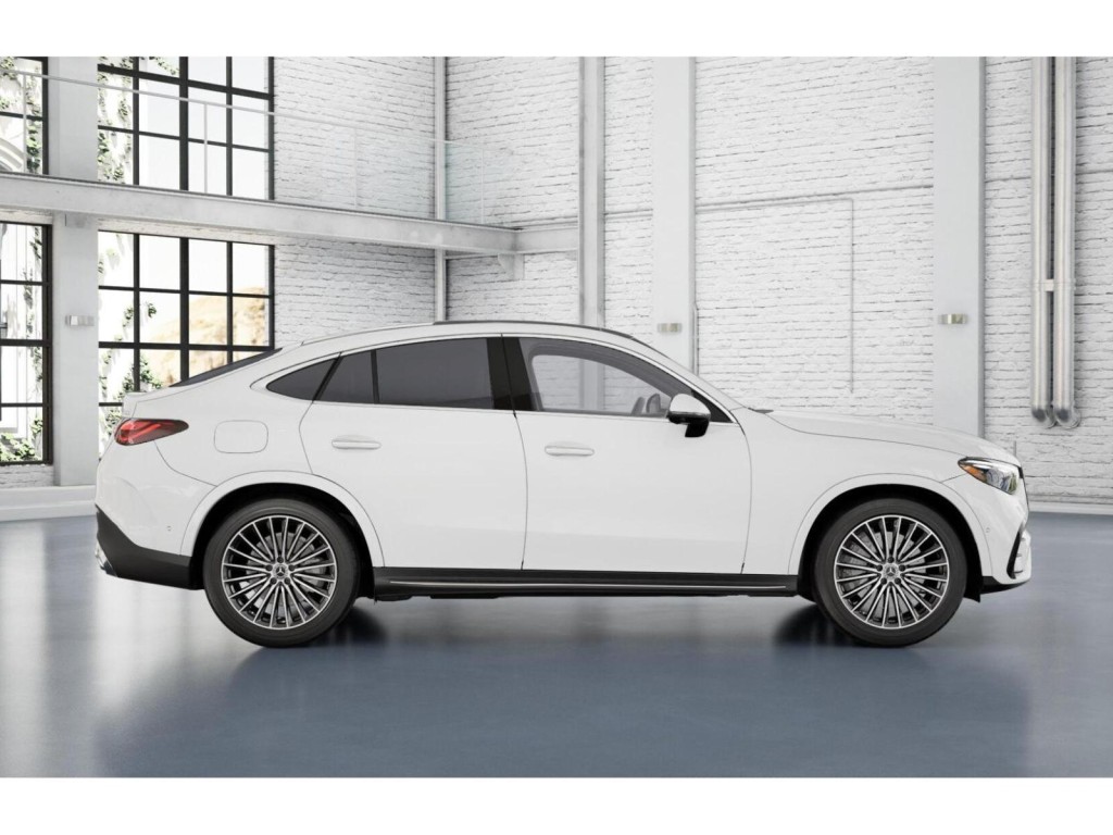 2026 Mercedes Benz GLC 300 4MATIC photo 2