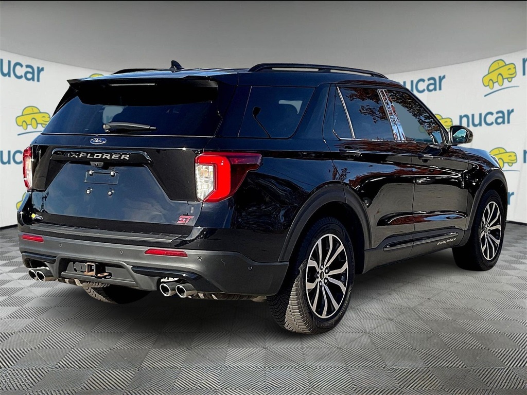 2020 Ford Explorer ST photo 4