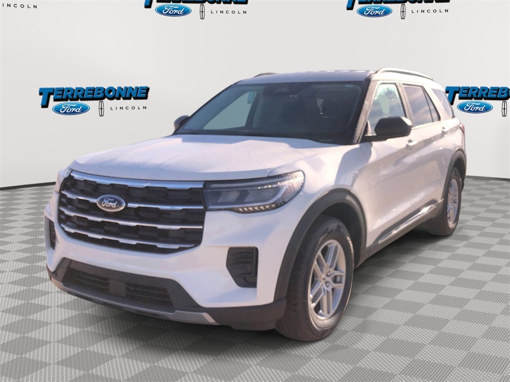2025 Ford Explorer Active's photo